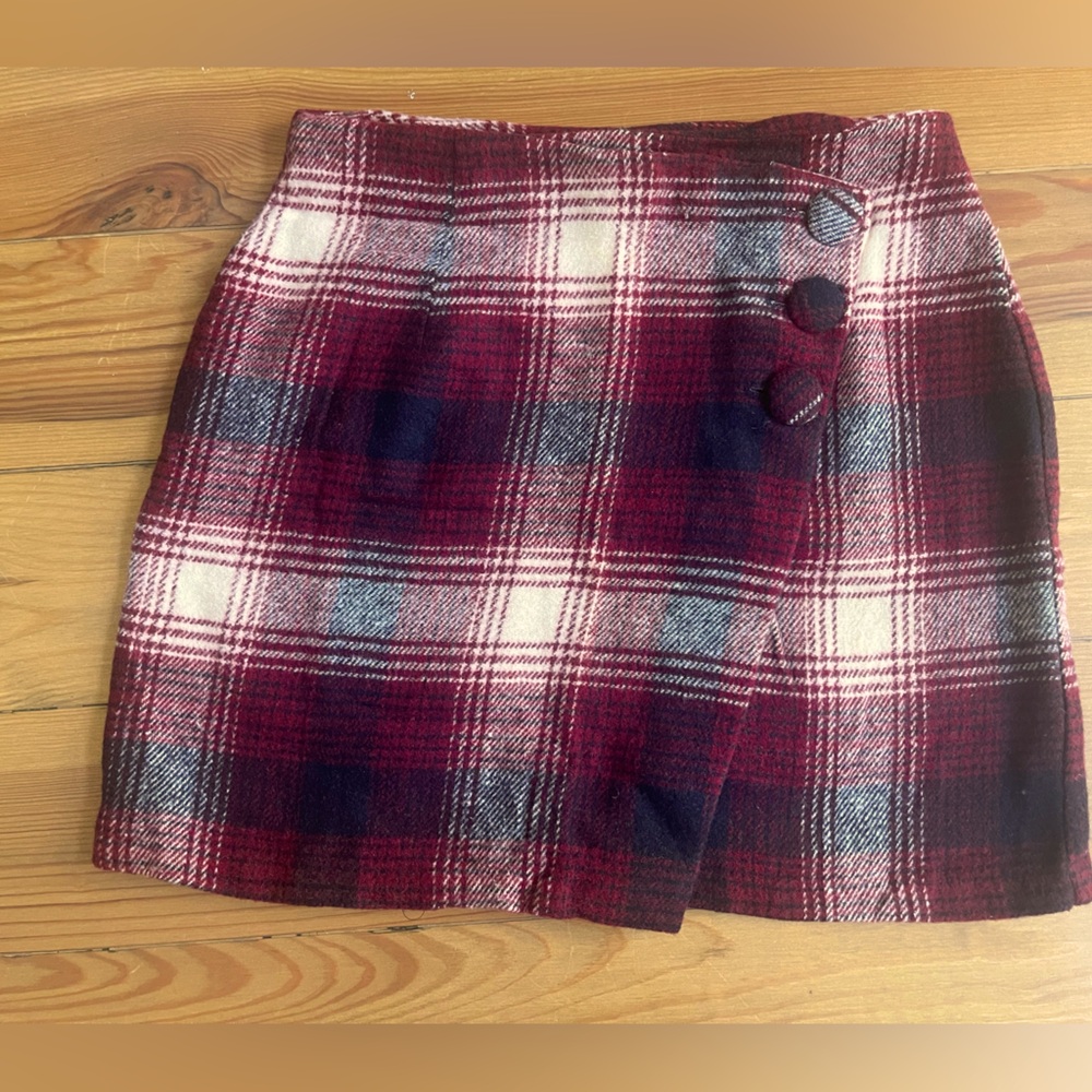 90s Vintage Plaid Wrap Skirt! Great Fall Staple!